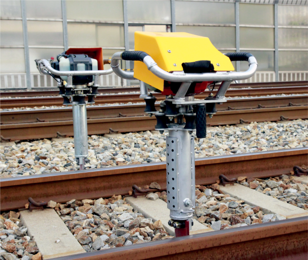 엔진식 핸드타이탬퍼